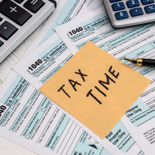 'Tax time' memo on 1040 individual tax form